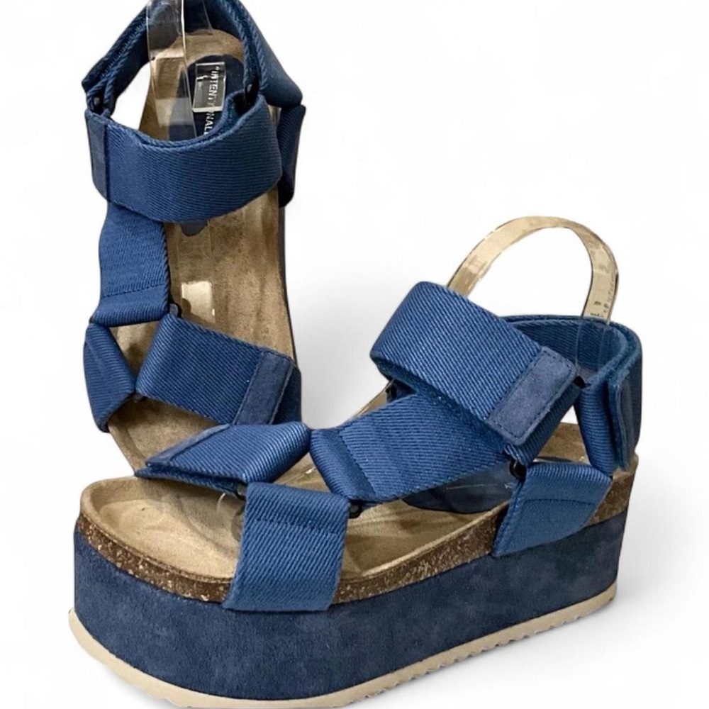 INTENTIONALLY BLANK Navy Blue Platform Sandal Wedges